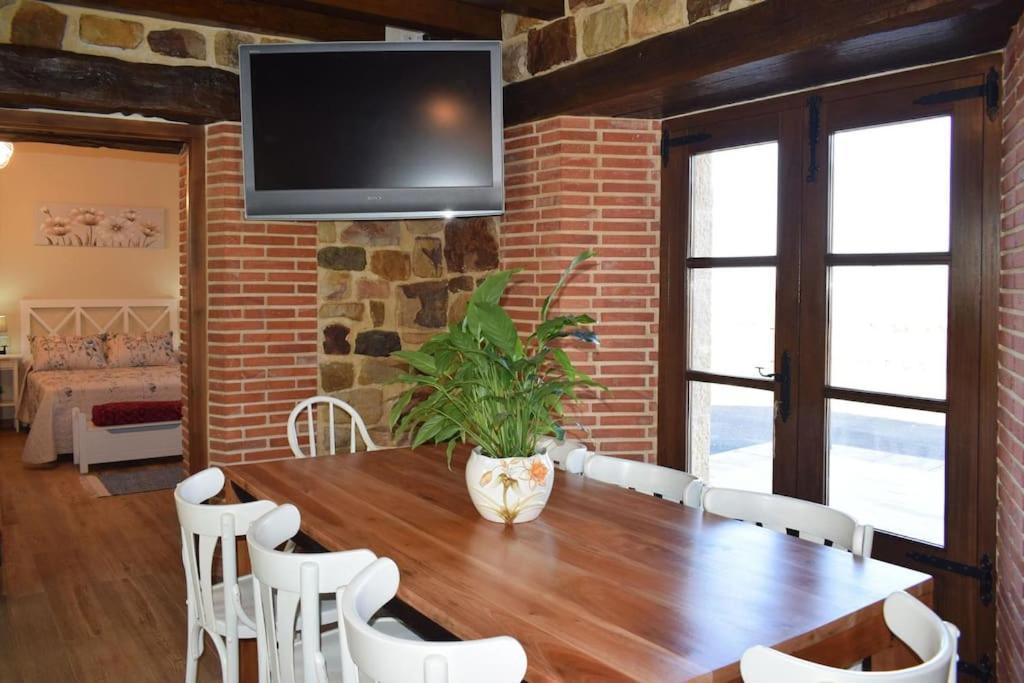 Casa Rural Los Riveros De Jeromo Selaya Exterior foto