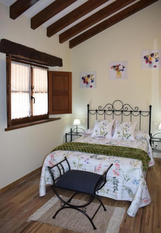 Casa Rural Los Riveros De Jeromo Selaya Exterior foto
