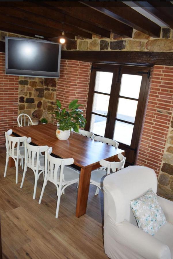Casa Rural Los Riveros De Jeromo Selaya Exterior foto