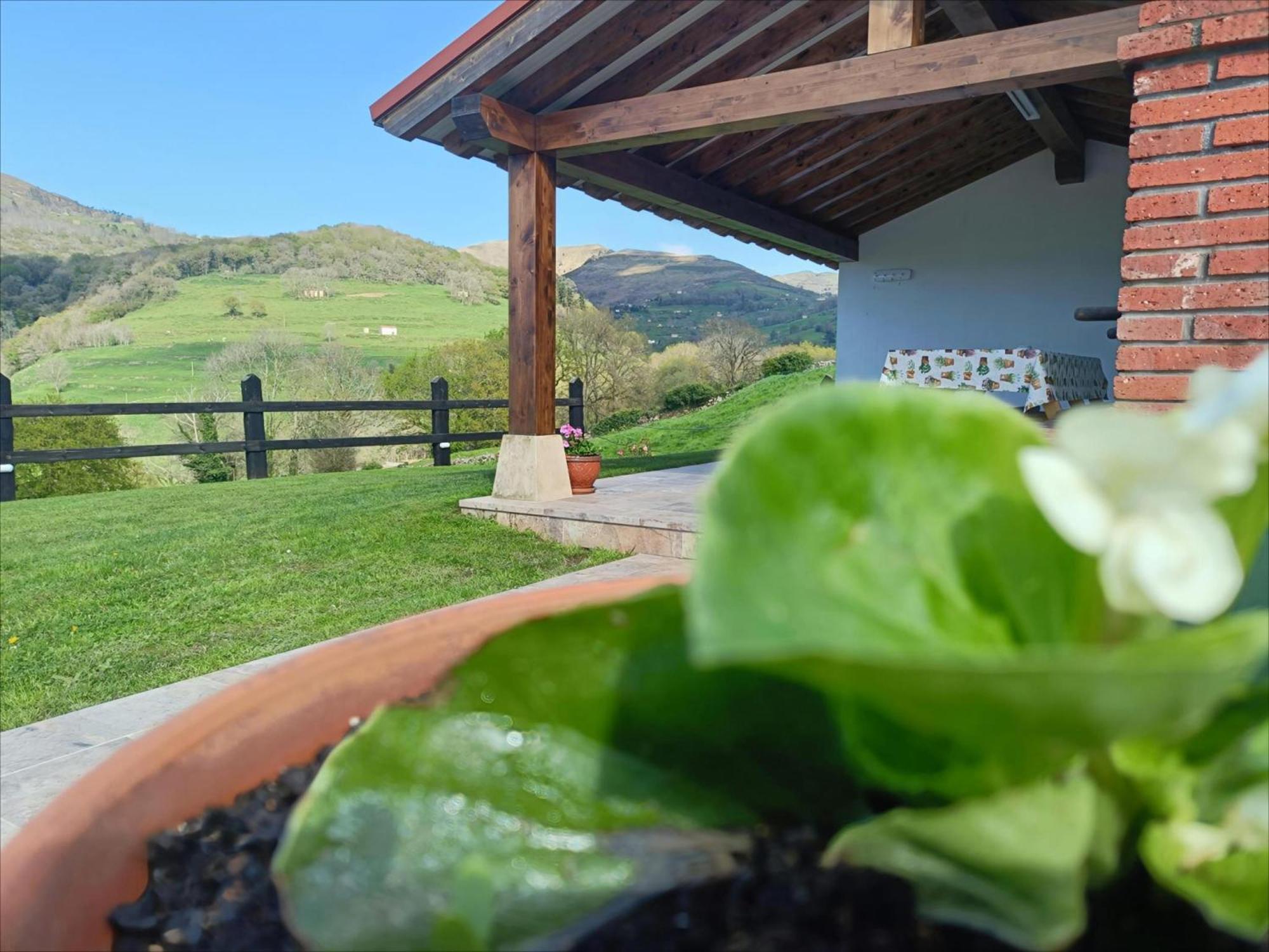 Casa Rural Los Riveros De Jeromo Selaya Exterior foto